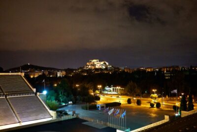 Athens: Private Tour with Acropolis Skip-the-Line Entry - Beating the Acropolis lines (and why it affects your mood)