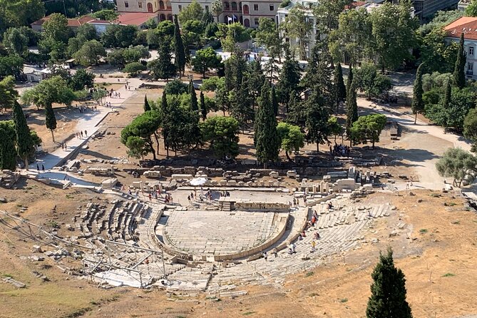 Athens : Private Walking Tour With A Guide ( Private Tour ) - Photo stops and monument exteriors: what you actually get out of the walk