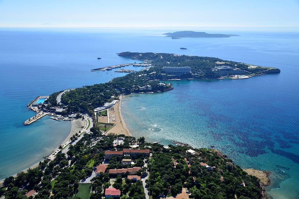 Athens Riviera: Poseidon Temple & Lake Vouliagmeni Day Tour - What to bring so the day feels effortless