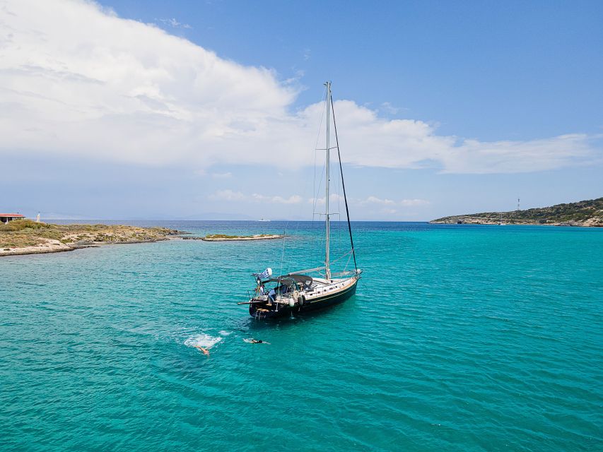 Athens Riviera: Private daily sailing cruise with lunch - Lunch on Board with Lia: Greek Flavors, Menu Choices, and Diet Requests