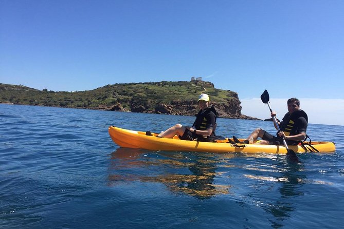 Athens Sea Kayak Tour - Approaching the Temple of Poseidon by sea: the part people remember