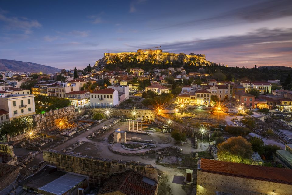 Athens: Self-Guided Audio City Tour, The city of myths - Start at Syntagma Square: the route’s easiest entry point