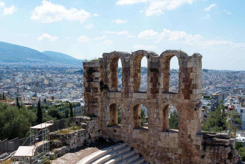 Athens: Self-Guided Audio City Tour, The city of myths - What you’ll actually see: famous landmarks, minus the big-group feel