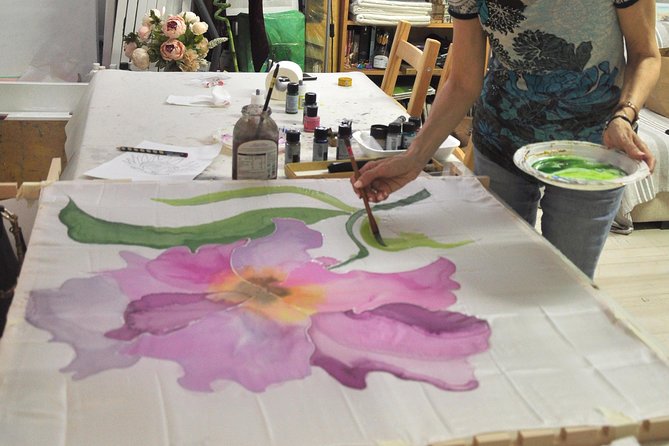 Athens: Small Group Silk Scarf Art Workshop with Greek Themes - Who Should Book (and the One Thing to Watch)