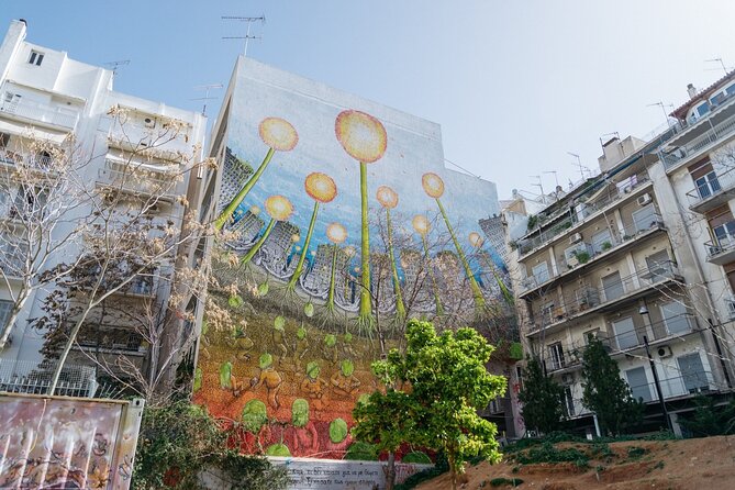 Athens Social and Political Walk - National Garden to Parliament: everyday Athens inside big debates