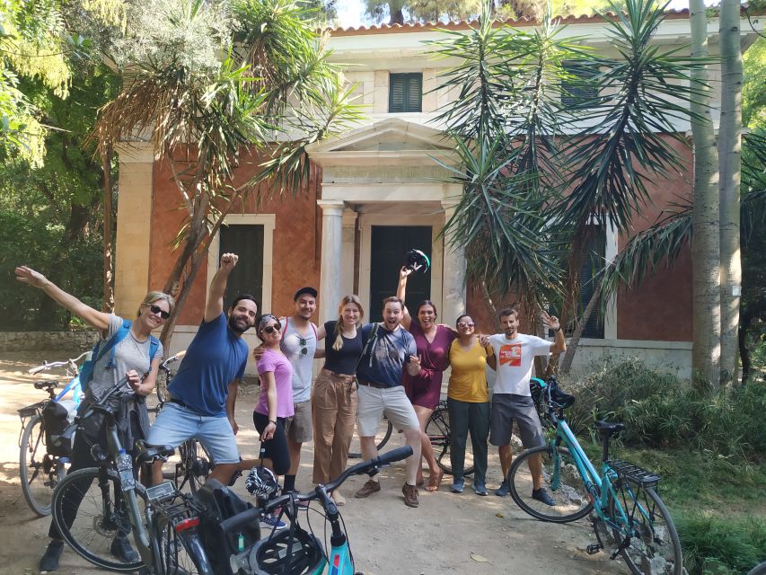 Athens: Sunset Bike Tour - Temple of Olympian Zeus to Zappio: the “warm light” photo start