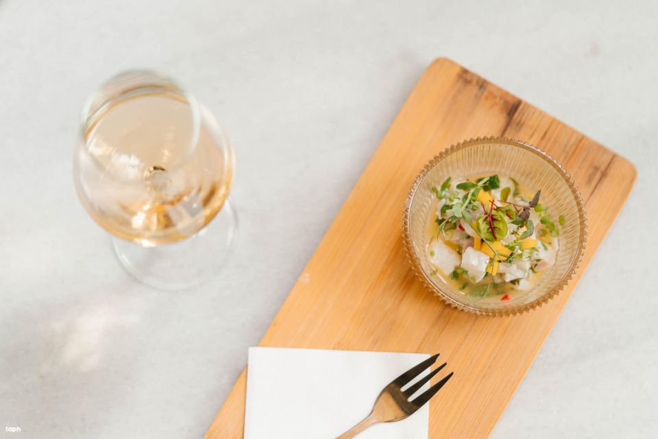 Athens: Tasting of 6 Wines from Kefalonia with Food Pairing - Food Pairing That Teaches You How to Taste