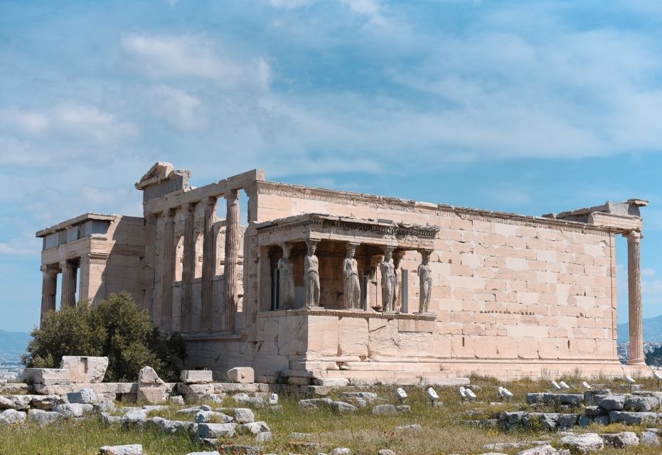 Athens: The Mythology Tour of Acropolis & Acropolis Museum - Parthenon and Erechtheion: when Athena’s story becomes Athens’ agenda