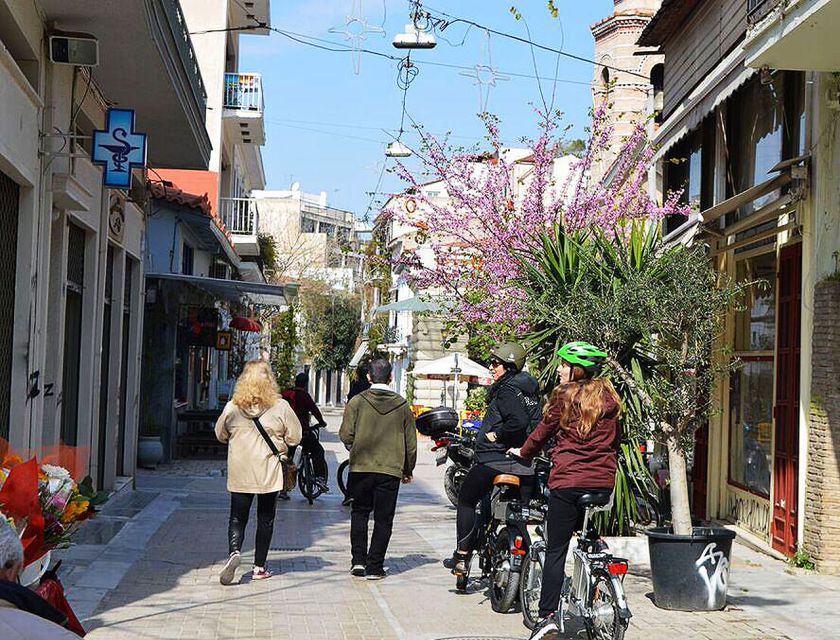 Athens tour with electric bicycle - Bike Setup That Keeps You Moving: Helmet, Water, and an Intro