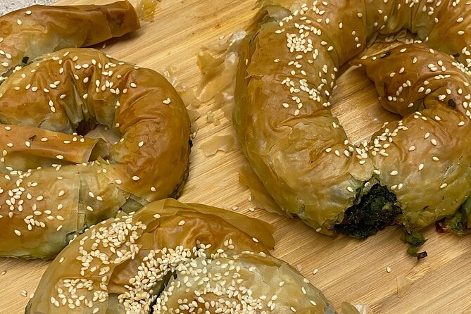 Athens: Traditional Vegan Cooking Class incl. Drinks - Your dinner plan: what you’ll cook and eat