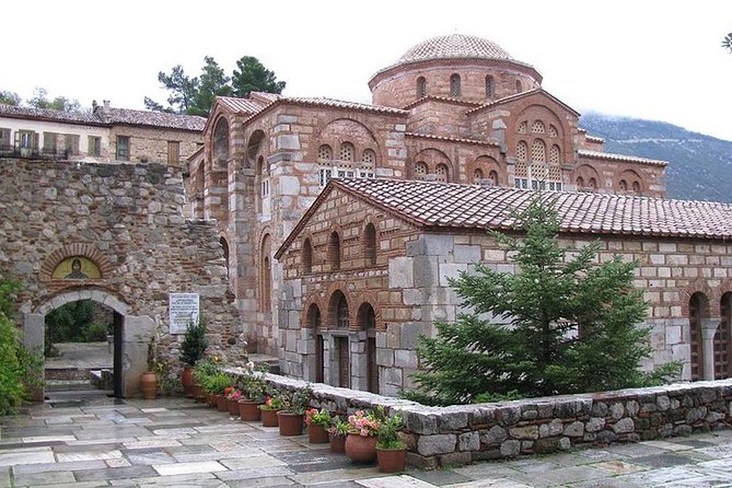 Award-Winning 2-Day Private Delphi & Meteora Tour - Day Two Meteora: Active Monasteries, Frescoes, and Pilgrim Paths