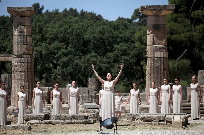 Awe-inspiring 2-days private tour to Delphi and Olympia - Overnight in Olympia: comfort matters more than you think