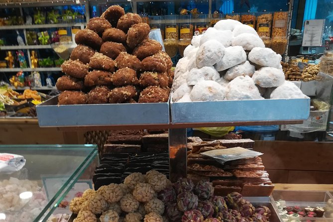 Christmas food and walking tour in Athens - Key highlights to expect