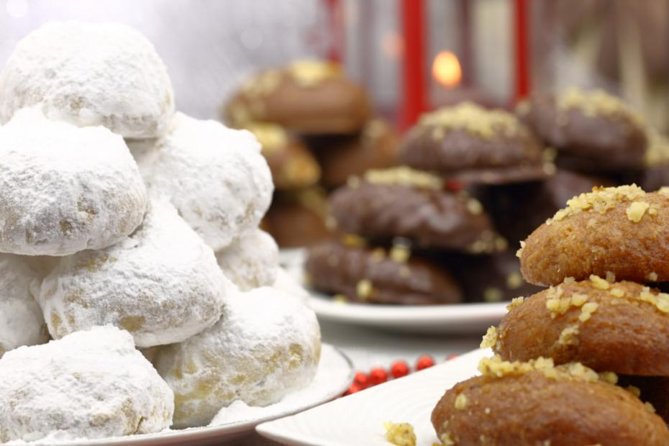 Christmas food and walking tour in Athens - Christmas food hits different in Athens