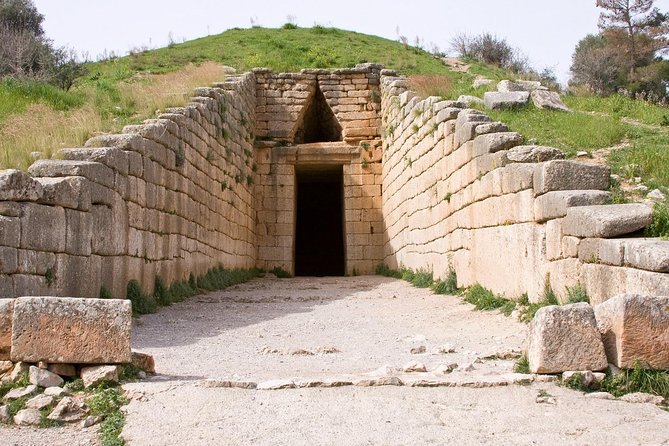 Classical Greece 3-Day Tour: Epidaurus, Mycenae, Olympia and Delphi from Athens - The Rio–Antirrio Bridge Transfer and the Road to Delphi