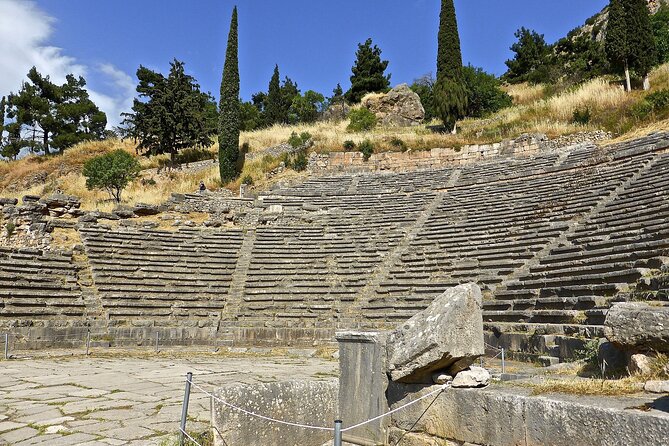 Delphi and Hosios Loukas Monastery Full Day Private Tour - Who should book this private Delphi and Hosios Loukas day