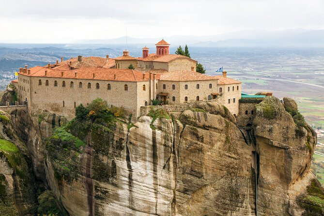Delphi and Meteora, 2-Days Private Tour - Two Days, Two Ancient Worlds: Delphi to Meteora