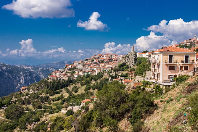 Delphi Day tour for groups from Athens - Arachova stop: lunch, coffee, crafts, and a break from the road