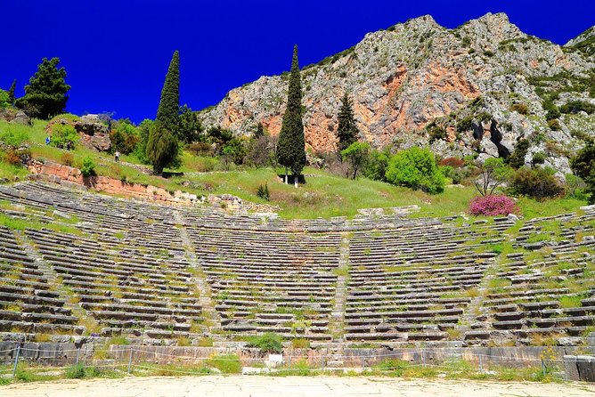 Delphi Day Trip from Athens with Spanish-Speaking Guide - Lunch Break: A Traditional Meal to Reset Your Day
