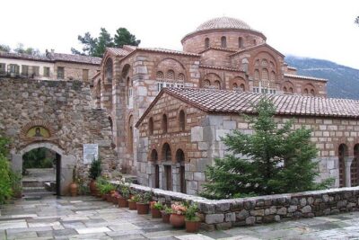 Delphi Full Day Tour - Hosios Loukas Monastery: mosaics, relics, and a peaceful reset