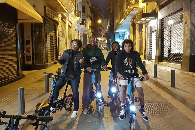 Discover the City e-bike night tours - Syntagma Square and the Evzones photo stop