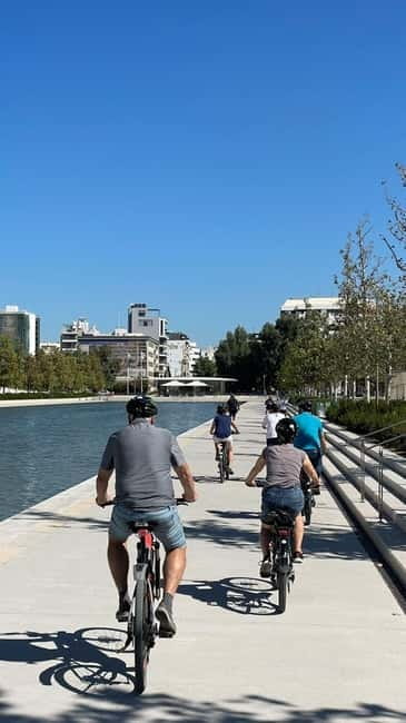 E-Bike Tour Around Athenian Riviera - What the guide does well (and why it matters)