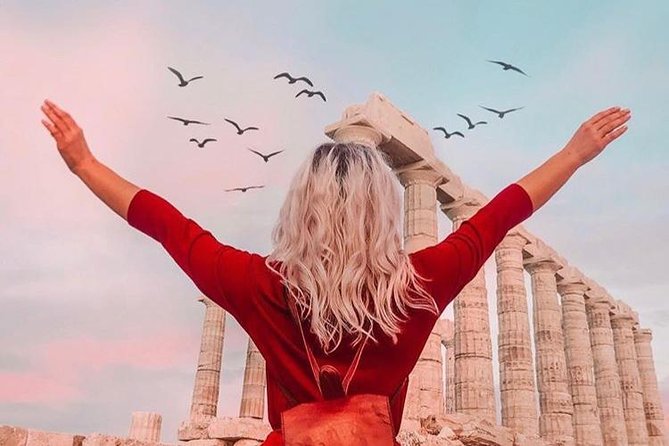 Enjoy Cape Sounio Private Majestic Sunset With Seaside Dinner - The Wine Moment and What to Expect Before Dinner
