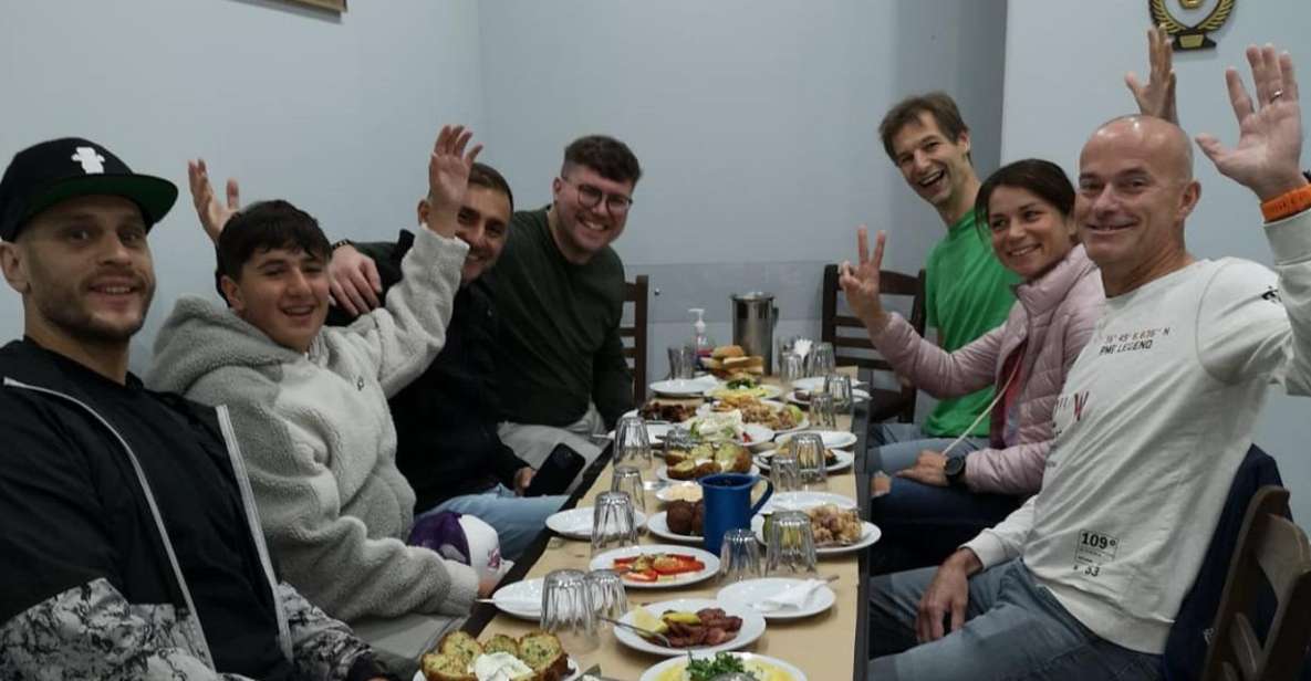 Food Tour - Lunch in Metaxourgeio: The Point Where You Settle In