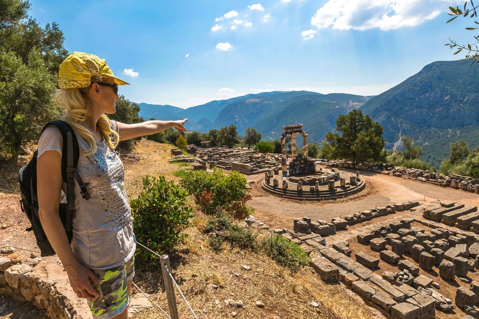 From Athens: 2 Days Meteora, Thermopylae & Delphi Tour - Athens to Kalambaka: the kickoff and where you actually gain time