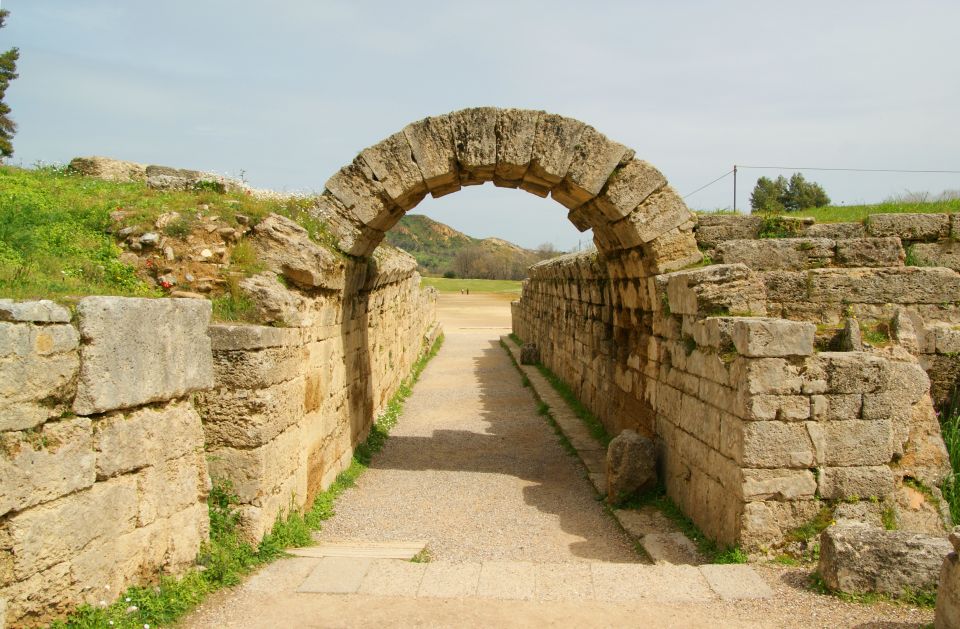 From Athens: 4-Day Peloponnese, Delphi, and Meteora Tour - Meeting Point At Melina Mercouri: Where Your Day Begins