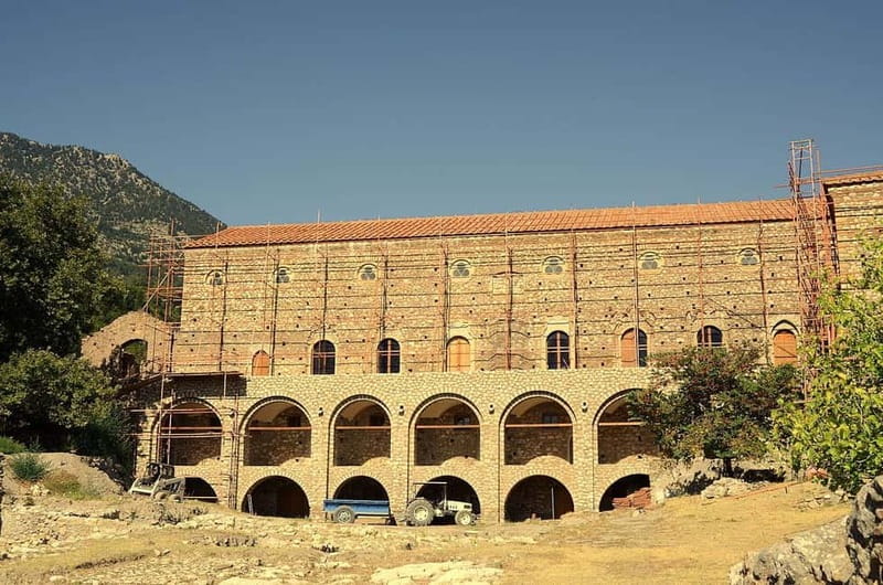From Athens: Ancient Sparta and Nemea Wine Country Day Trip - Ancient Sparta citadel: Leonidas sights and what 30 minutes can (and can’t) do