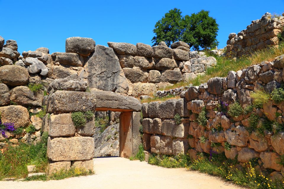 From Athens: Explore Ancient Greece 4-Day Tour - The drive over to Delphi: bridges, coastal roads, and big geography