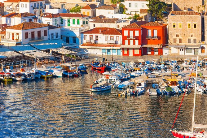 From Athens: Hydra, Poros, and Aegina Day Cruise with Lunch - Poros: green pine forests, lemon scent, and town time that feels human