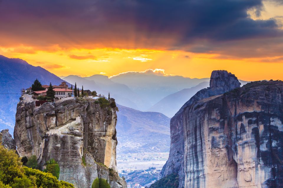 From Athens: Private Day Tour to Meteora and Thermopylae - Meteora monastery time: up to 3 visits and the best photo windows