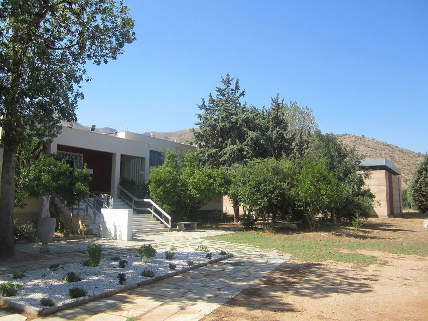 From Athens: Private Historic Tour to Marathon & Thermopylae - Price and value: what $621 per group really buys