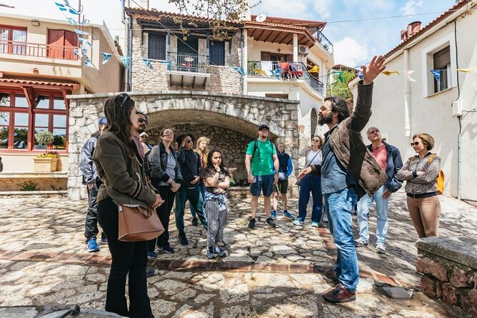 From Athens: Small-Group Delphi, Museum & Arachova Day Trip - Walking the Sacred Site: Oracle of Delphi, Temple Areas, and Tholos