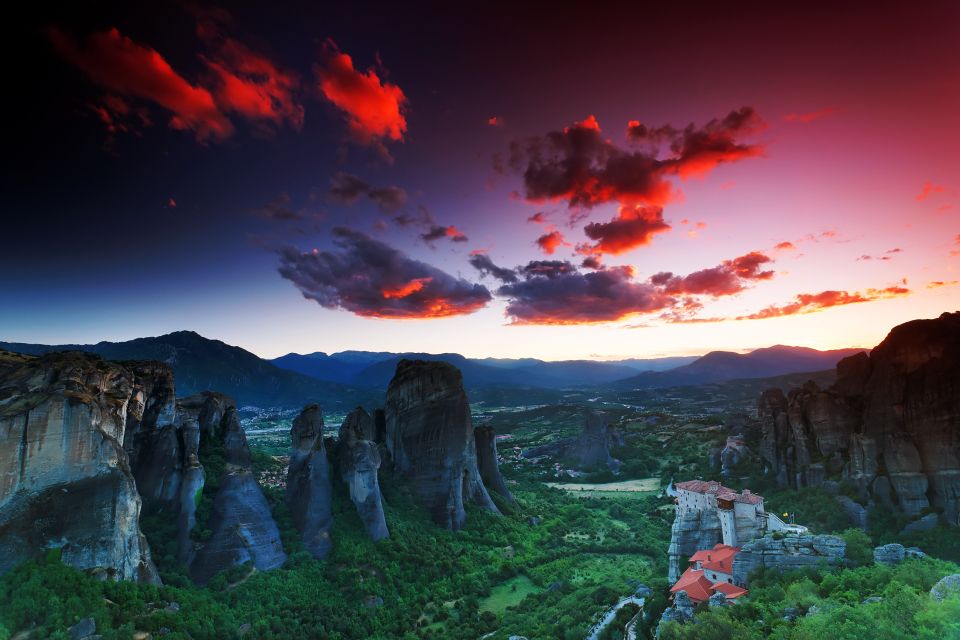 From Athens: Two-Day Guided Tour to Meteora - Inside the Monasteries: How the Audio Guide Works and Why It Helps