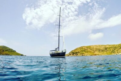 Full day cruise Aigina|Moni|Agkistri with traditional Greek feast - Stop 1: Temple of Aphaia on Aegina, the culture break that stays short