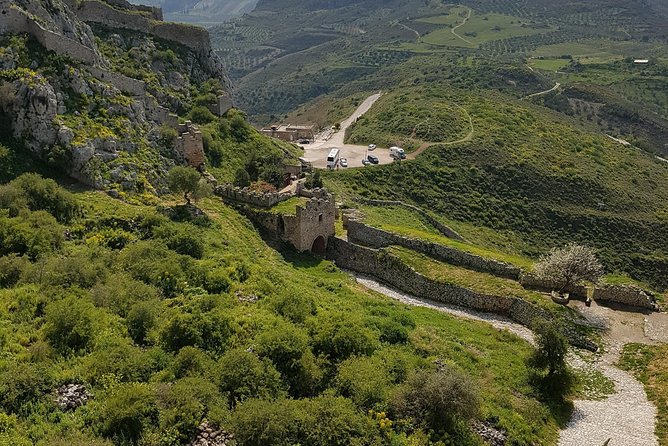 Full day tour Ancient Corinth with wine or olive oil tasting - Acrocorinth: the hilltop fortress and its 360-degree payoff