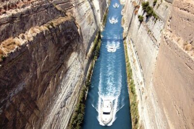 Full Day Tour in Argolis, Nafplio and Mycenae - Corinth Canal: the quick shock of scale