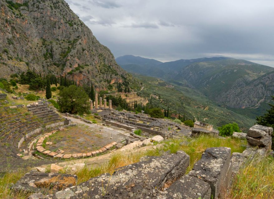 ''Full-Day Tour of Delphi-Monastery Hosios Loukas- Livadia'' - Delphi Archaeological Museum: Charioteer and Sphinx come into focus
