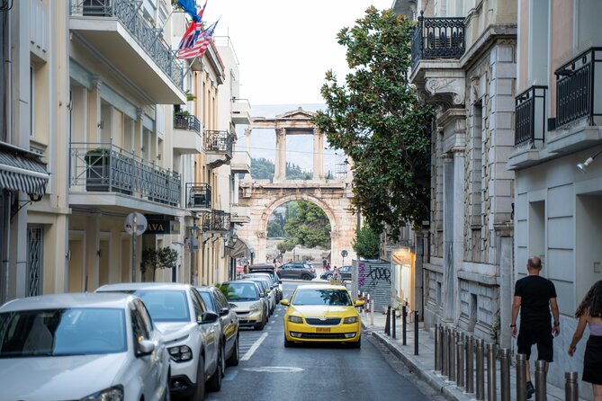 Guided Street Photography Tour in Athens - Syntagma Square into the central streets: what to watch for while you walk