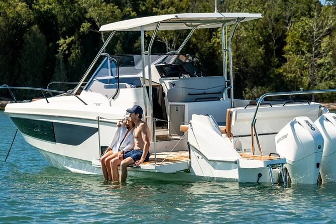 Half-Day Private Swimming Cruise along the Athenian Riviera - The small details that make the day smoother