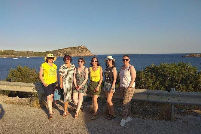 Half-day Sounio and Athenian Riviera private tour - Lagonisi Beach: Aegean views and island-hinting horizons