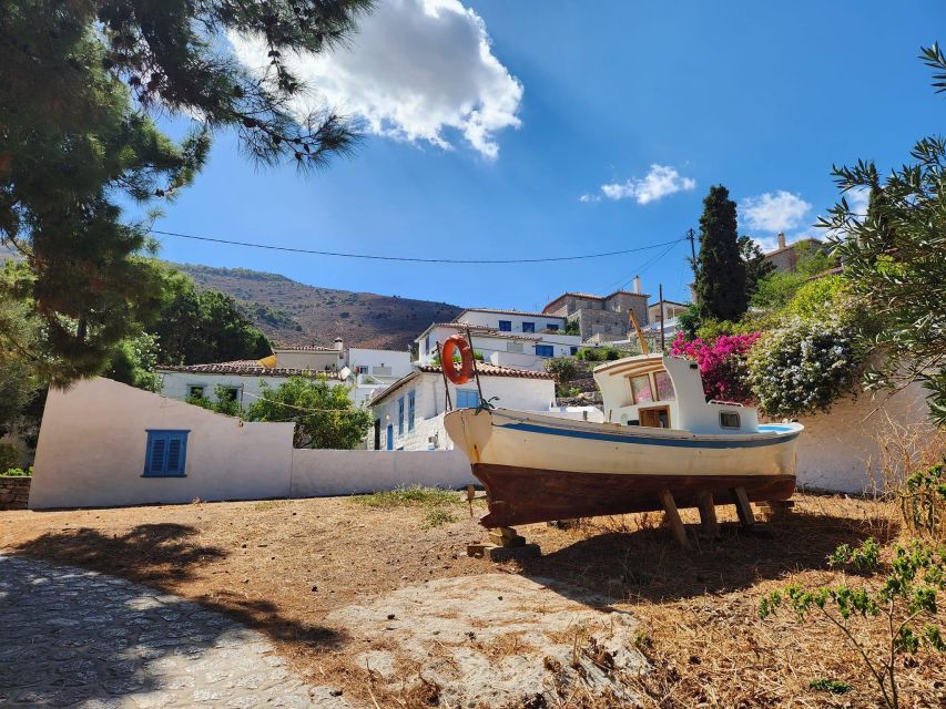 Hydra Island Private tour from Athens with your own guide - The Speedboat Ride: Saronic Gulf Views and a Modern Passenger Experience