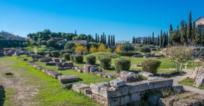 Kerameikos: Self-Guided Audio Tour on Your Android/iOS Phone - Starting at the entrance and the small panorama hill