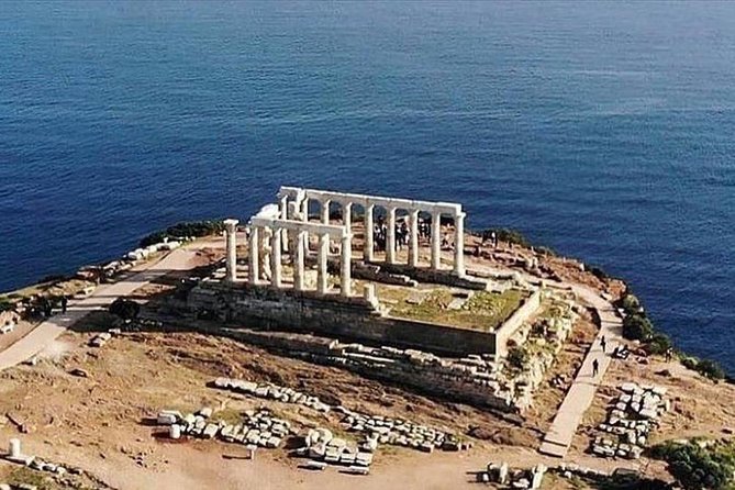 Mercedes Private Tour to Temple of Poseidon with Lunch and Swim - Stavros Niarchos Foundation: modern Athens, right by the water