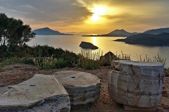 Mercedes Private Tour to Temple of Poseidon with Lunch and Swim - Driver-led pacing and those in-between photo moments