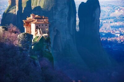 Meteora Day Trip with central Pick up & optional Lunch - Coach pickup and the 7:00 am start: how to survive the ride with your sanity intact