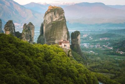 Meteora Full Day Private Tour From Athens - 7:30 am start and door-to-door pickup that saves you from chaos
